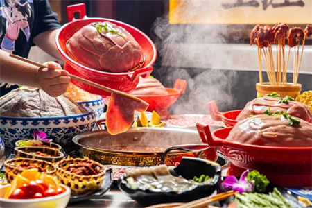 重庆餐饮收入增速超过全国，正着力打造“世界美食之都”