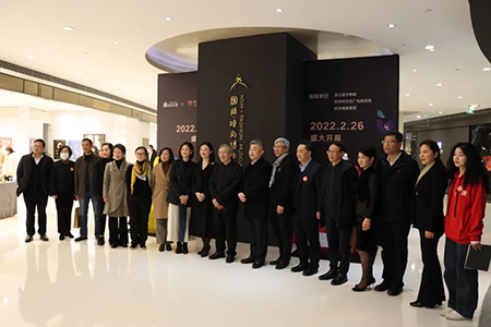 国内首家！杭州大厦迎 “国丝·时尚博物馆”开幕