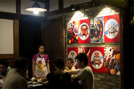 成都餐饮，又从“鬼门关”走了一趟