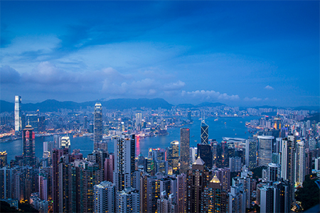 新鸿基旗下香港15个商场：3天长假人流及生意按月分别升40%及60%