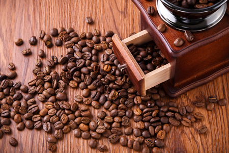 跨界咖啡成为浪潮，李宁做咖啡背后的底气是什么？