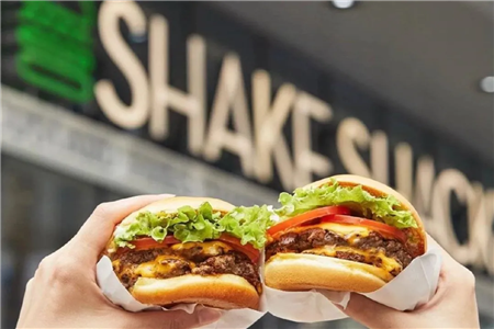 网红汉堡Shake Shack热度锐减，西式快餐的本土化之路走到了尽头？
