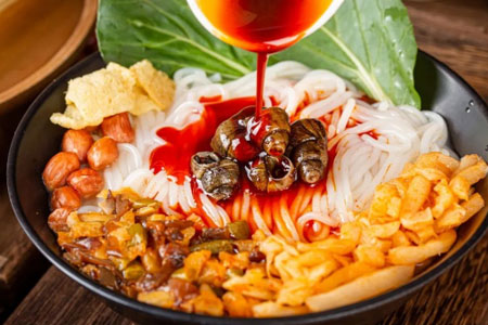 必吃榜1482家餐厅里的秘密：今年好吃不贵的小店要火
