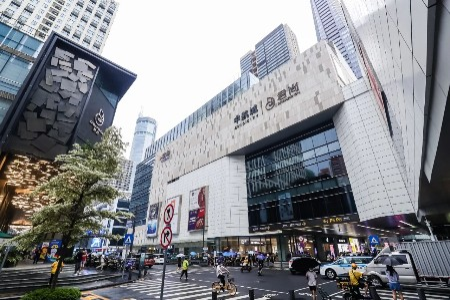 中航城君尚新引入霸王茶姬、冯四孃跷脚牛肉等网红品牌