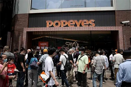 连关7家店！排队8小时的网红Popeyes“断尾求生”！