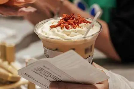 茶颜悦色，复制了个咖啡味的“茶颜悦色”！