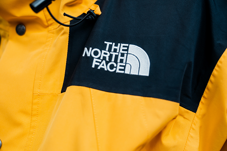 The North Face持续扩张线下门店，预计户外产品收入增加两倍