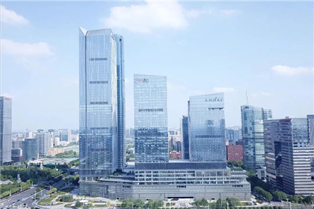 南京零售物业市场首季首层租金小幅下调，同比下降1.6%