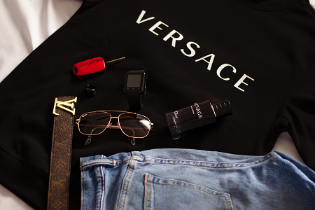 Versace直播带货，奢侈品开启又一赛道？