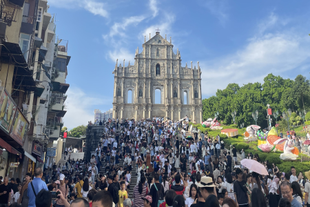 有人流没客流，生意远不如五一！黄金周后，我们采访了一批餐饮老板……