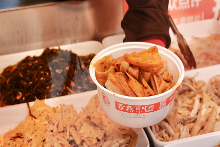 紫燕食品看似繁荣的背后，隐藏的问题和危机仍须值得警醒