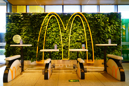 麦当劳计划2027年底全球门店增至5万家 中国每年新开1000家餐厅