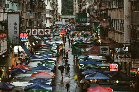香港折叠：从街市始，以游荡终