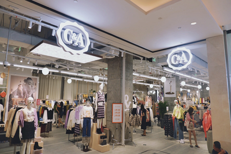 北京上海只剩三家店，服装品牌C&A顶不住了