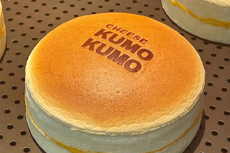 KUMO KUMO“击中”小镇青年，开张2小时卖出一个月房租！