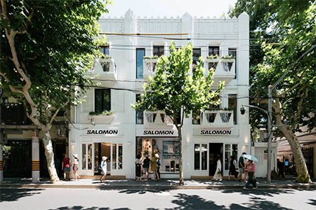 安踏将在美国开首家直营店、上海餐饮品牌Azabuya麻布屋开深圳首店、Salomon小白楼·福郡落地上海安福路…|