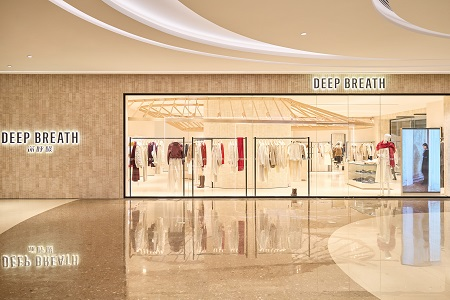 DEEP BREATH深呼吸荣获“年度焕新经典品牌”奖项